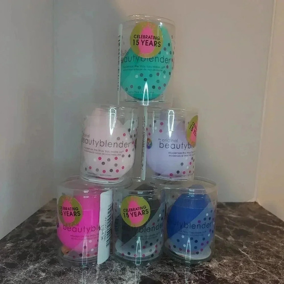 BeautyBlender | The  Original Beautyblender Makeup Sponge in Black (1) - NWOT - Picture 7 of 7